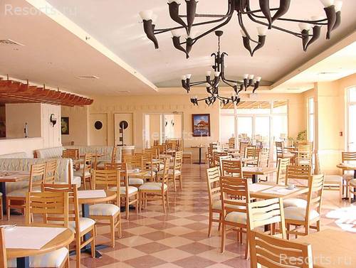 Three Corners Ocean View Hotel 24